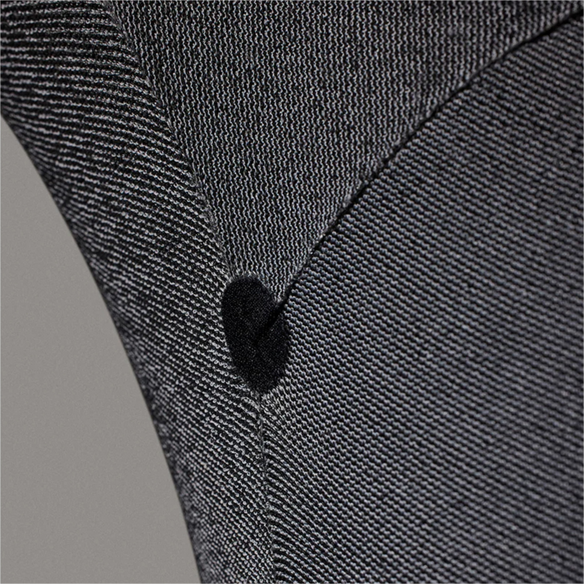 2026 Xcel Mens Axis 3/2mm Back Zip Wetsuit MN32AXG0 - Black